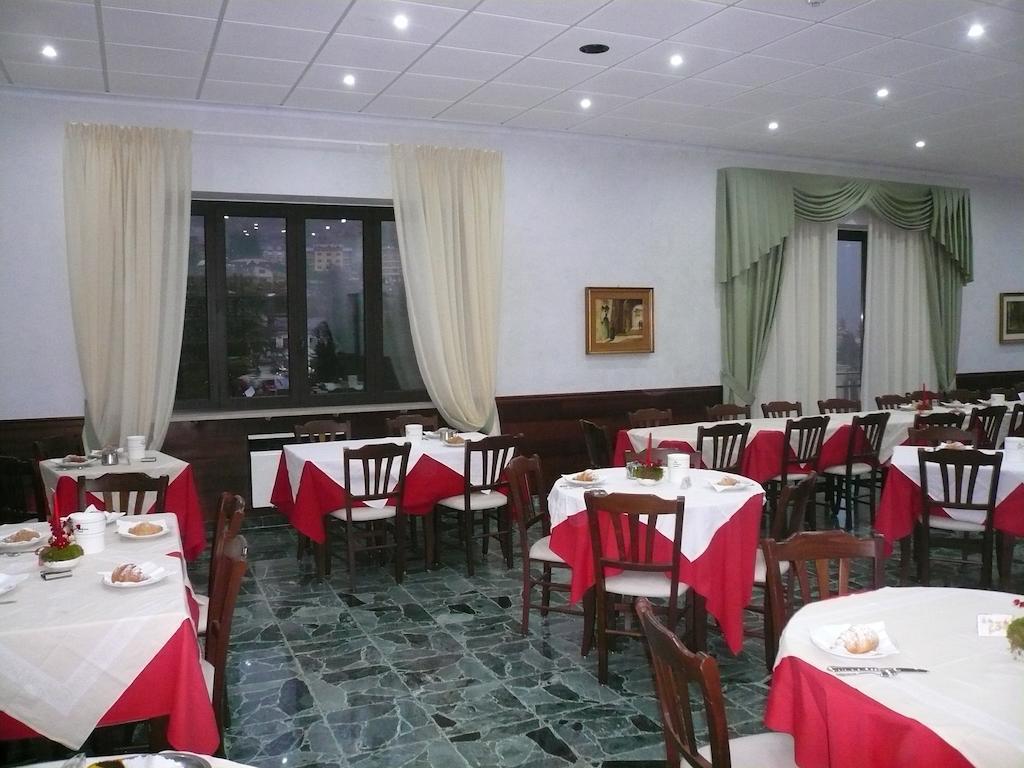 Albergo Belvedere Scanno Extérieur photo